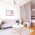 Boutique Studio with Terrace&Pool