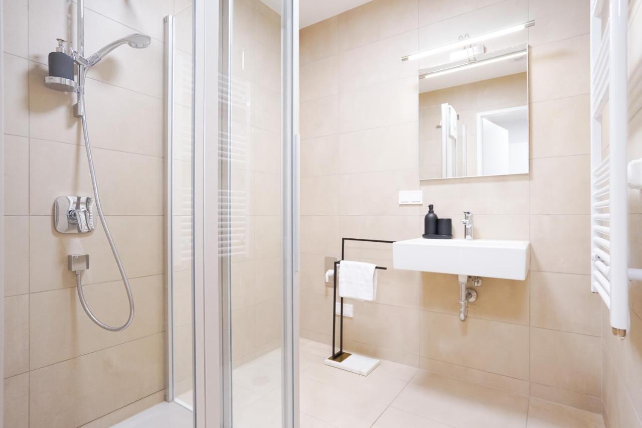 Boutique With Terrace&pool * Vienne